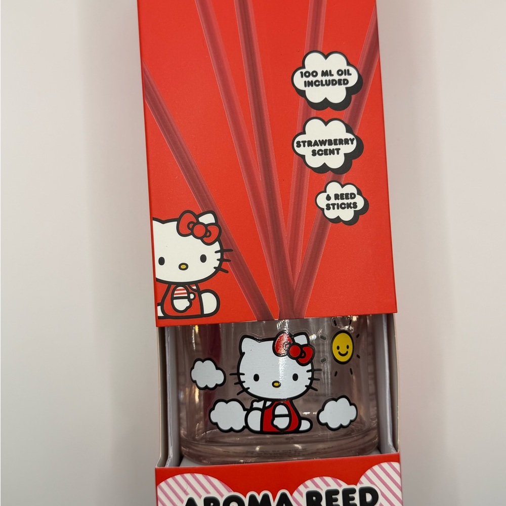Hello Kitty Reed Diffuser NWT - Picture 5 of 7